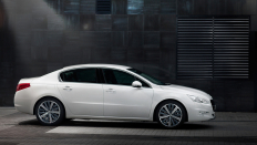   Peugeot 508 / 2.2 .