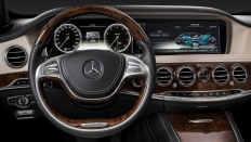  Mercedes-Benz S-