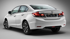   Honda Civic  Premium / 