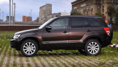   Suzuki Grand Vitara /  / 1.6 . / 107 .. / 