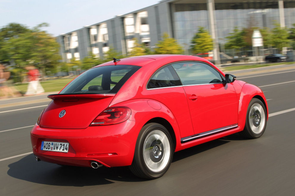 Volkswagen Beetle хэтчбек 2013