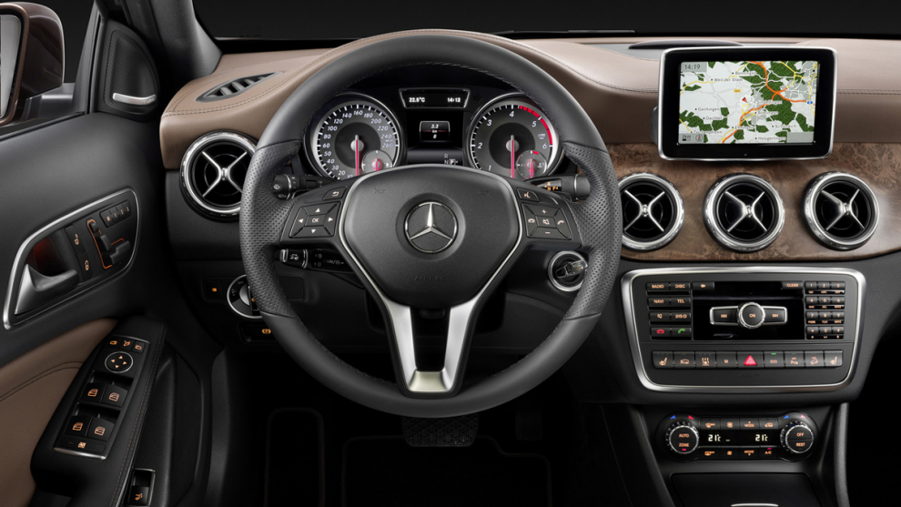 ���� Mercedes-Benz GLA