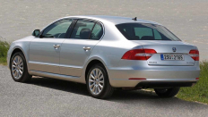   Skoda Superb  /  / 1.8 . / 152 .. / 