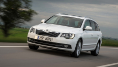  Skoda Superb 