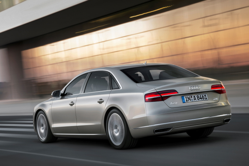 Audi A8 2014  