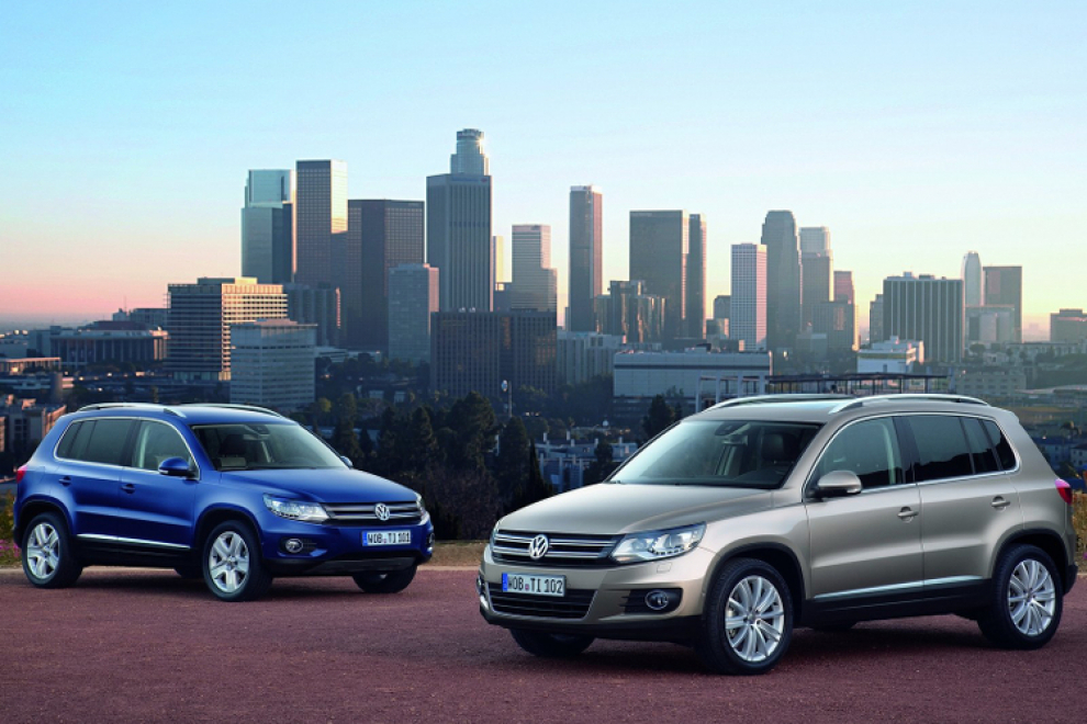 Volkswagen Tiguan 2011 кроссовер