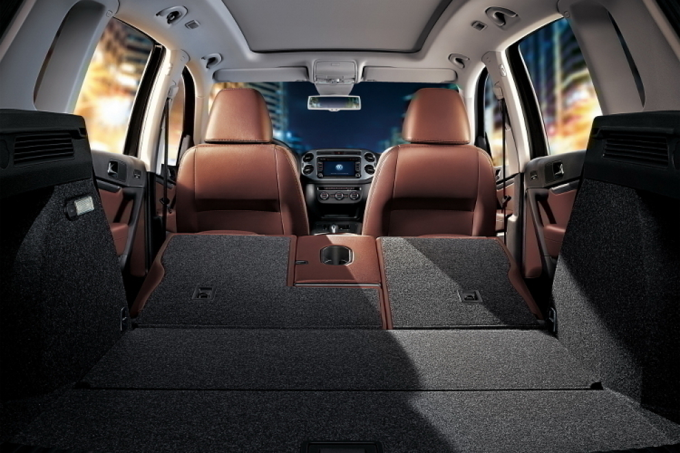 Багажник Volkswagen Tiguan 2011 кроссовер