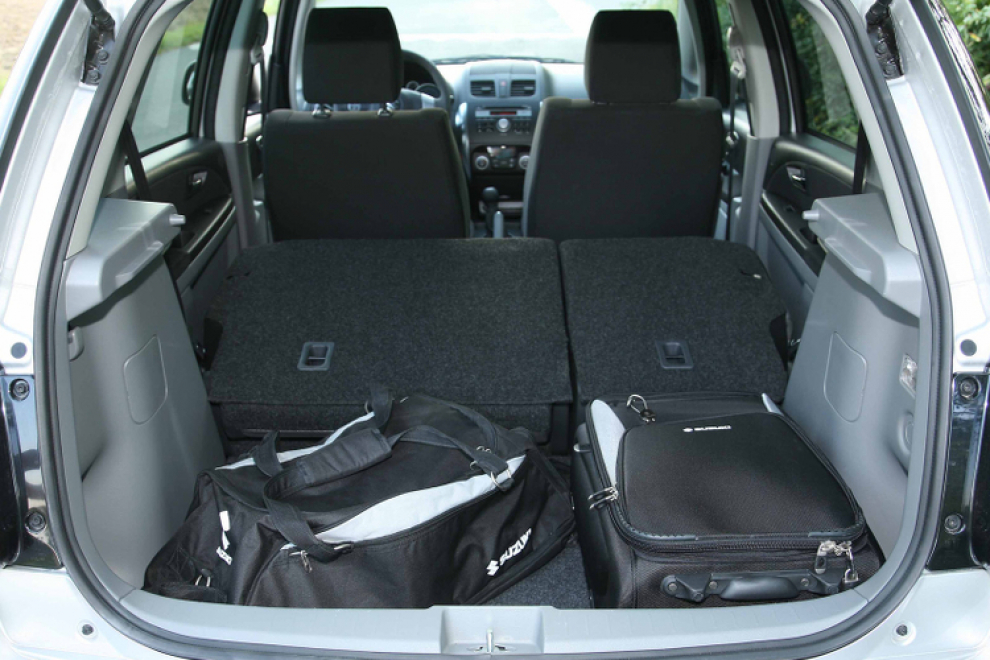 Багажник Suzuki SX4 2010 кроссовер