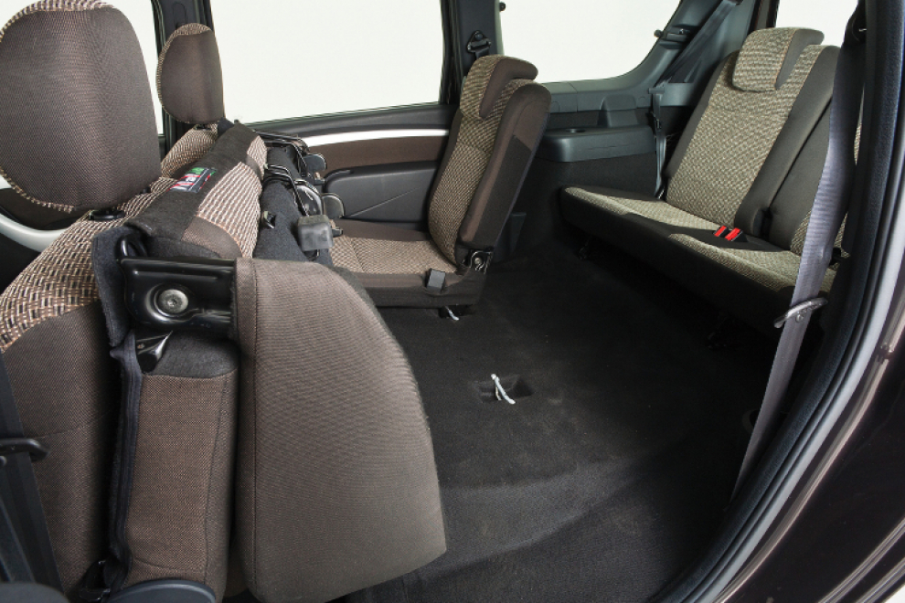 Салон Lada Largus 2012 универсал