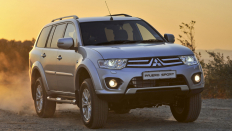  Mitsubishi Pajero Sport