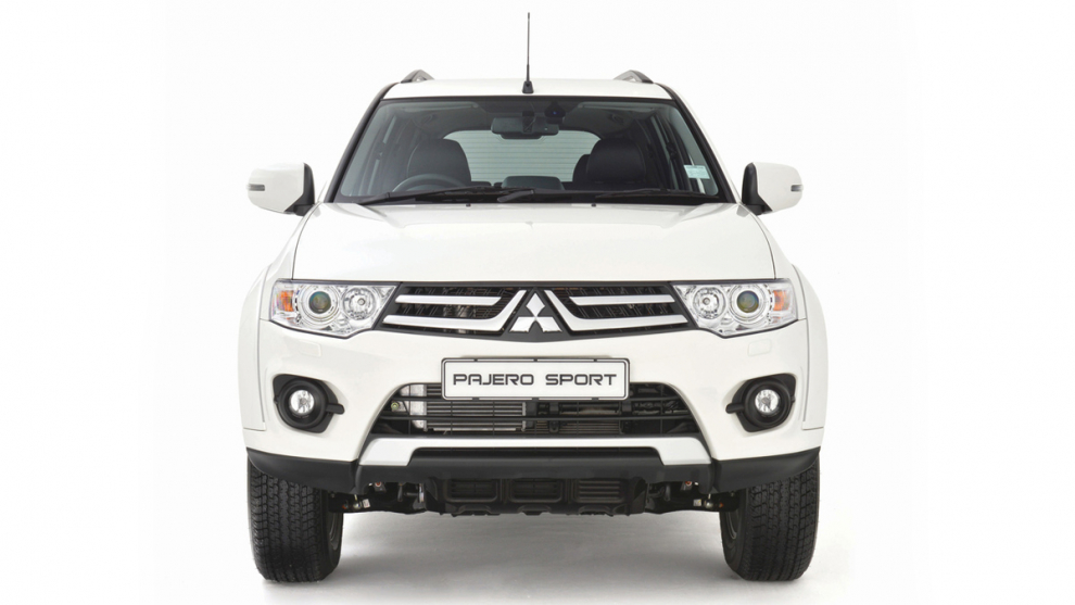  Mitsubishi Pajero Sport