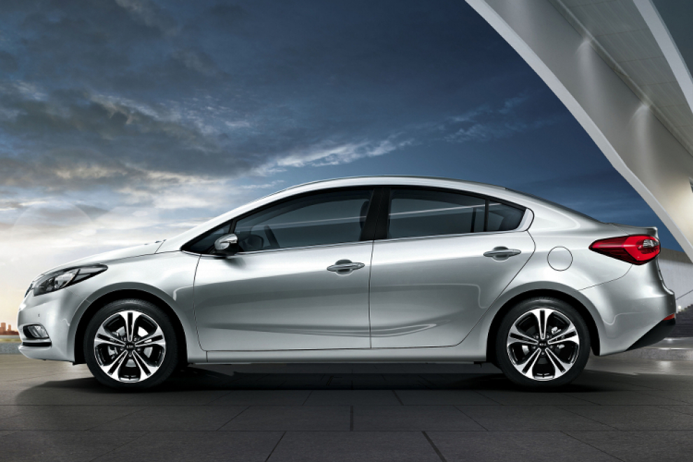 Kia Cerato 2013 седан