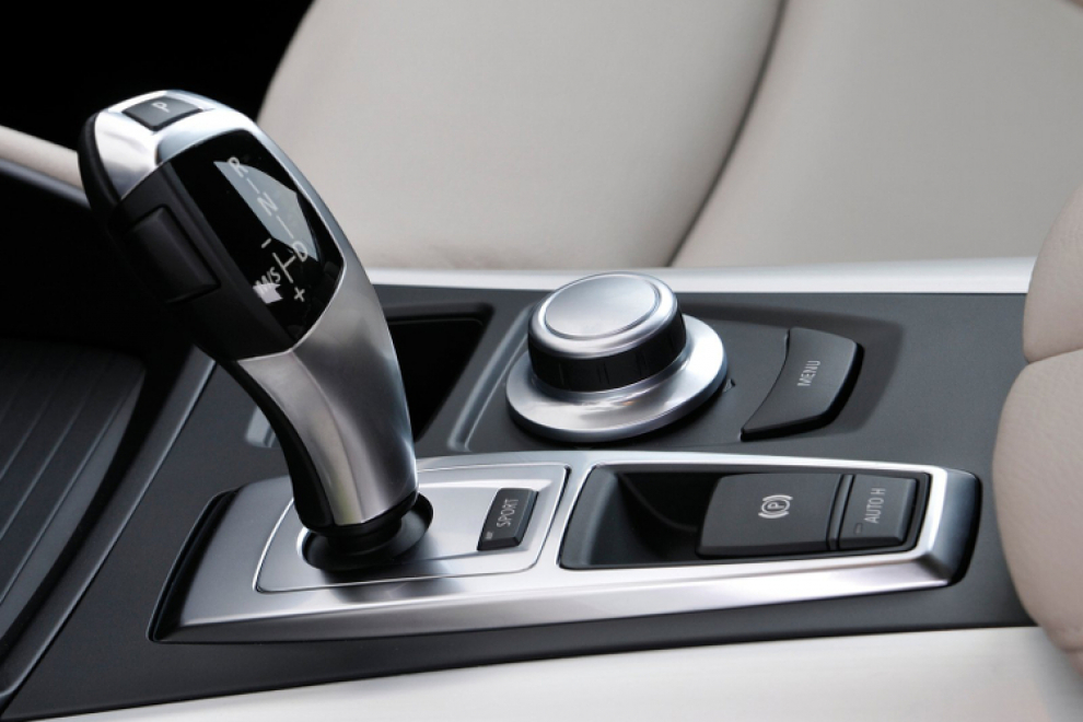 Салон BMW X6 2014 кроссовер