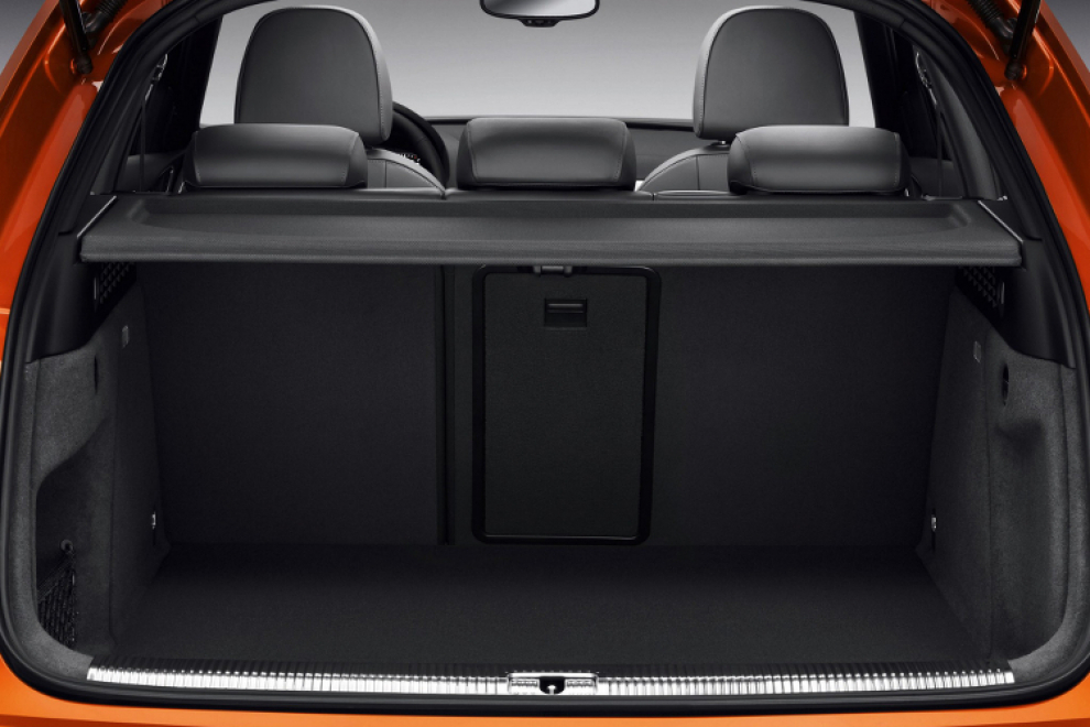 Багажник Audi Q3 2011 кроссовер
