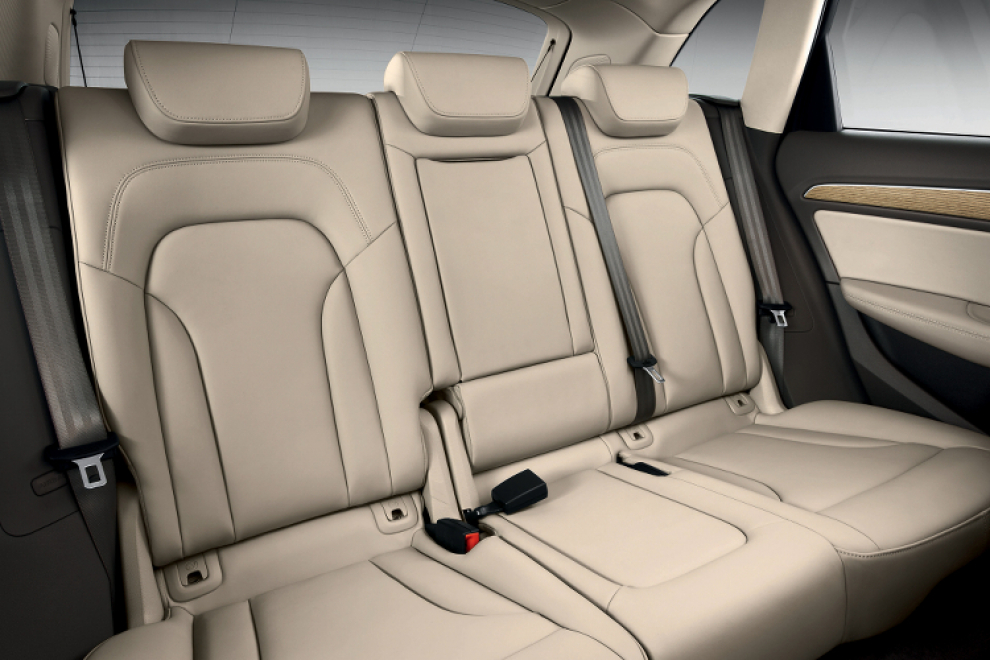 Салон Audi Q5 2013 кроссовер