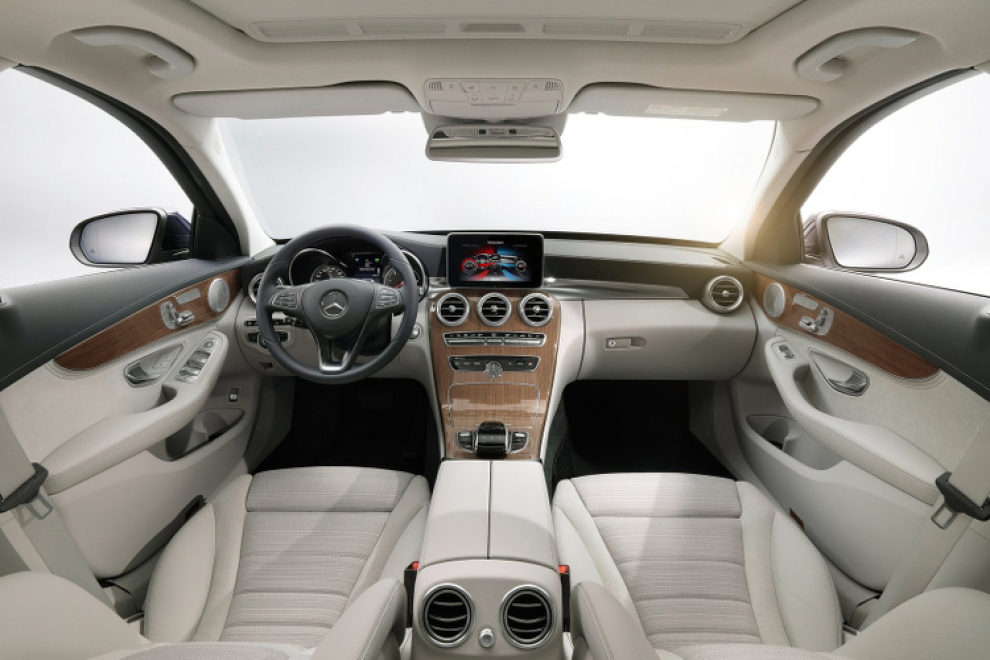 Салон Mercedes-Benz C-Class 2014 седан
