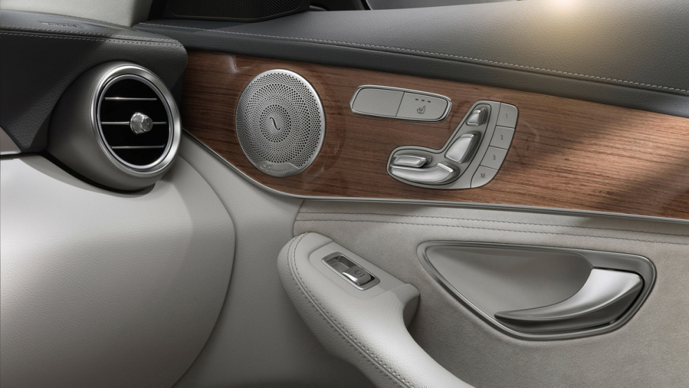 ���� Mercedes-Benz C-�����