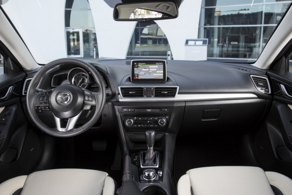  Mazda 3 2013 