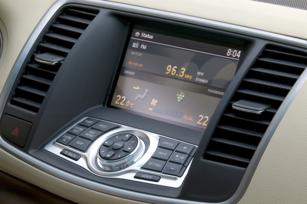 Салон Nissan Teana 2008 седан