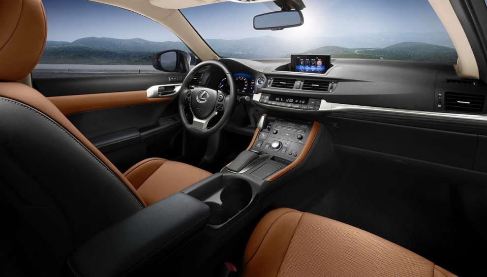 ���� Lexus CT