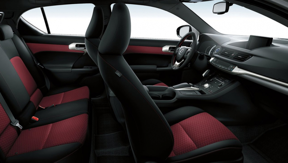 ���� Lexus CT