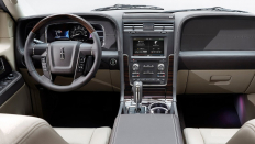   Lincoln Navigator (2014)