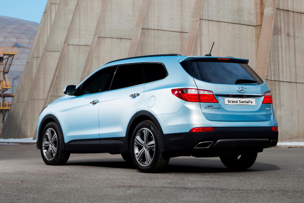 Hyundai Grand Santa Fe 2014 кроссовер