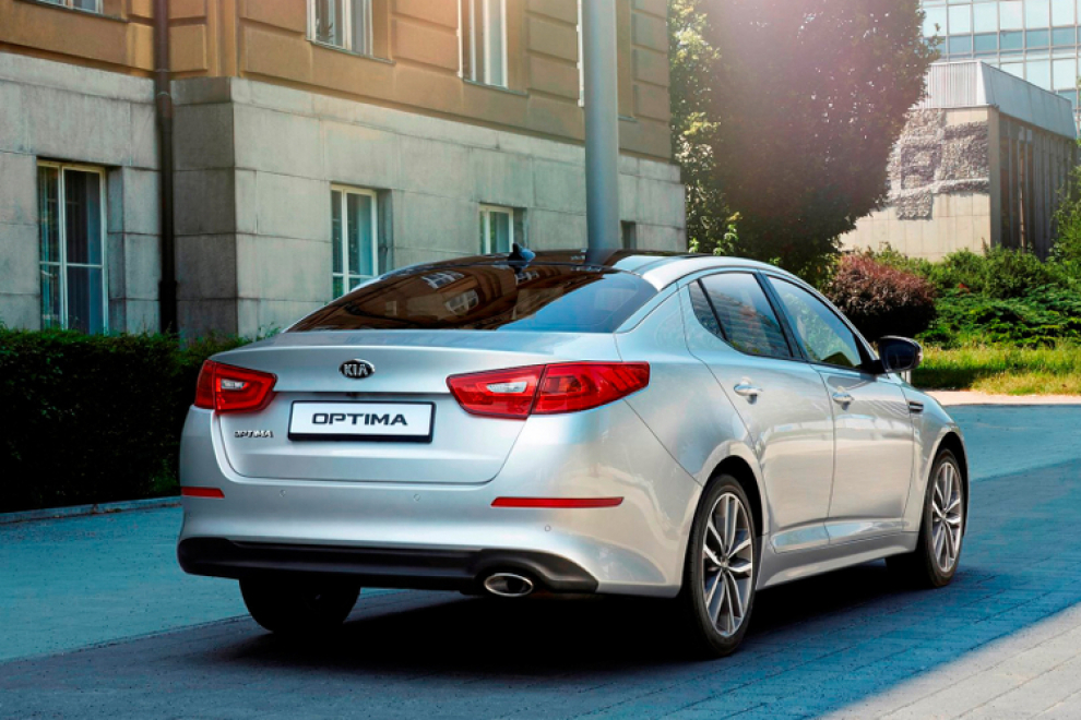 Kia Optima 2013 седан