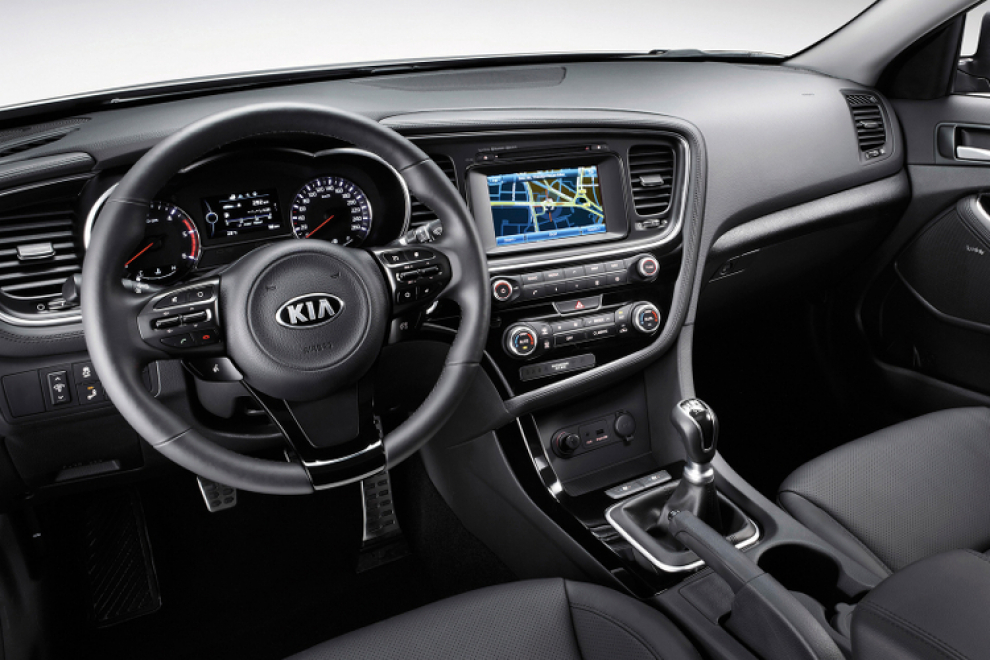 Салон Kia Optima 2013 седан