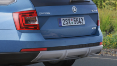   Skoda Octavia (2014) Scout 