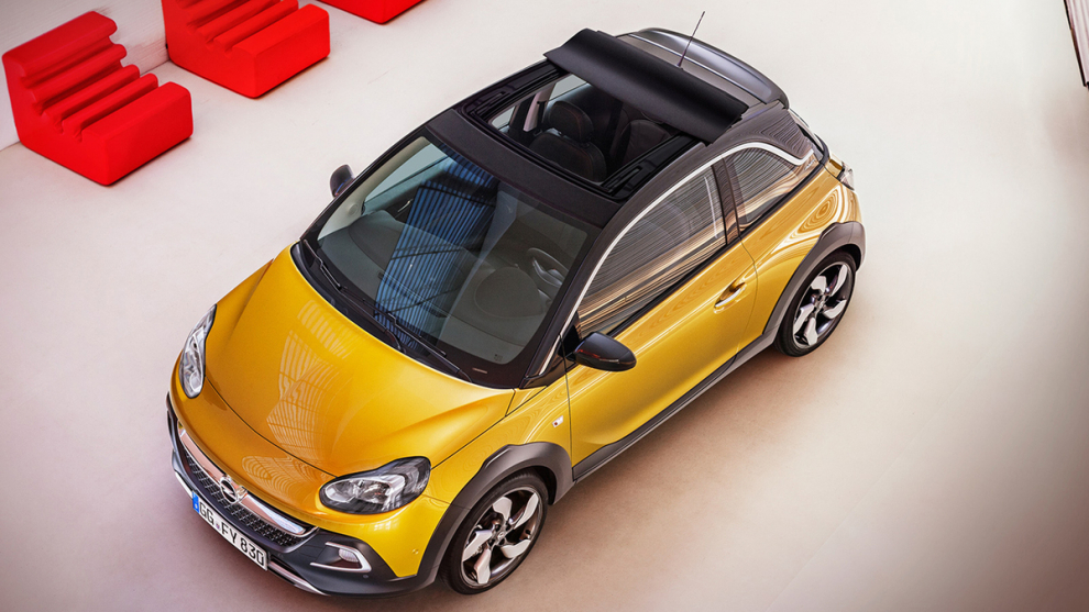 ���� Opel Adam Rocks