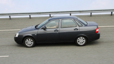   Lada Priora ( ) / e<br><span> 1.6 / 106 .. /  (5 .) /  </span>