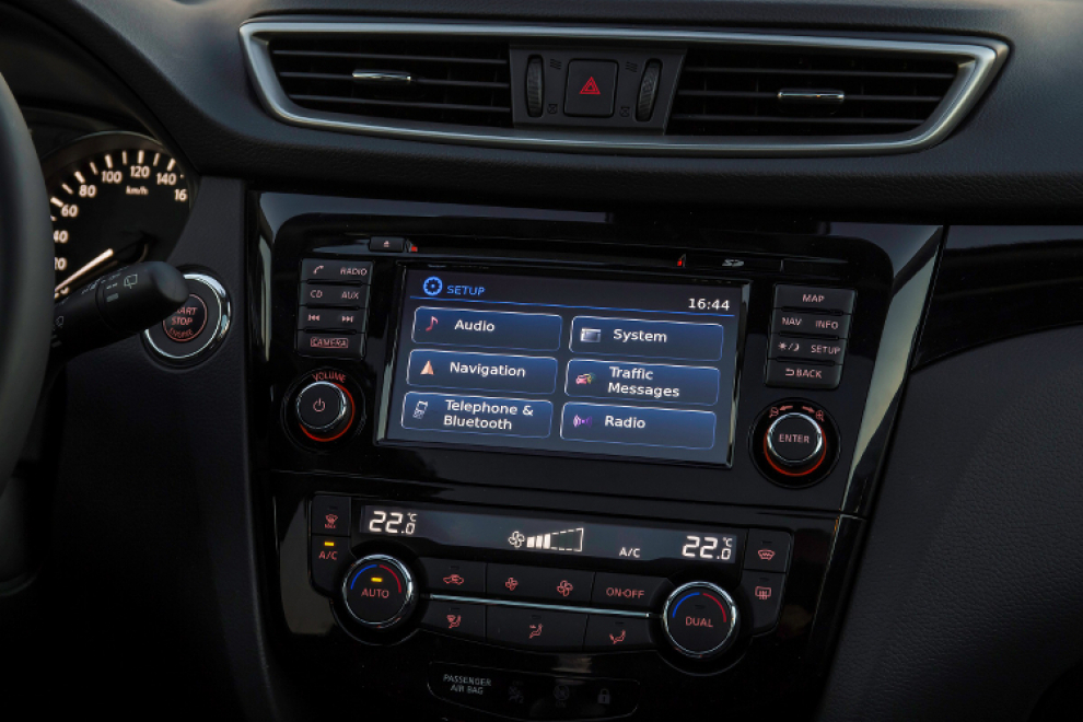 Салон Новый Nissan Qashqai 2014 (Ниссан Кашкай 2014) кроссовер