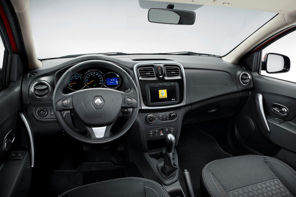 Салон Renault Sandero (Рено Сандеро) хэтчбек 2014