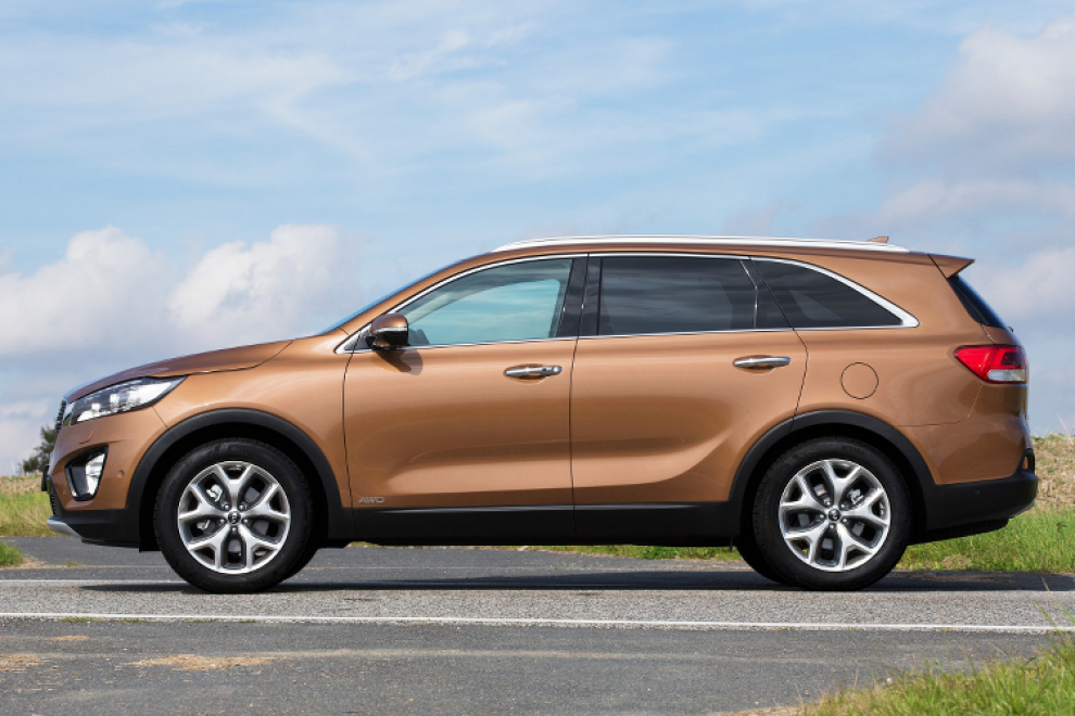 Kia Sorento 2015 кроссовер