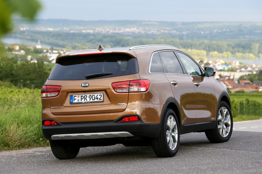 Kia Sorento 2015 кроссовер