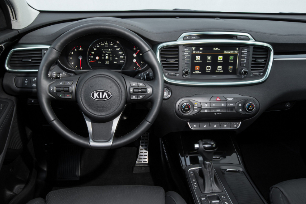 Салон Kia Sorento 2015 кроссовер
