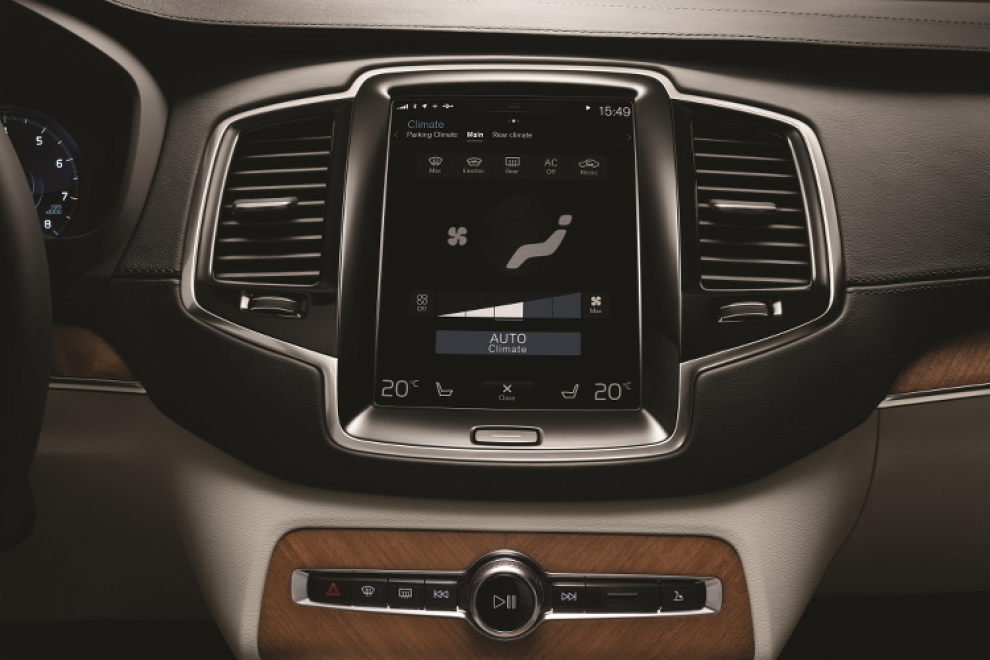 Салон Volvo XC90 2015 кроссовер