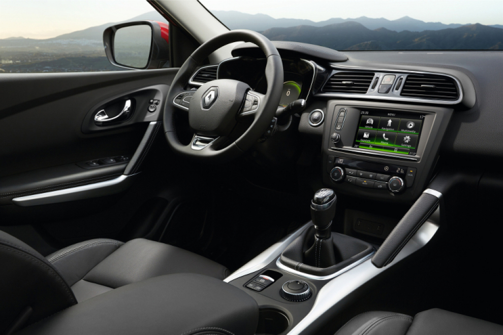Салон Renault Kadjar кроссовер 2015