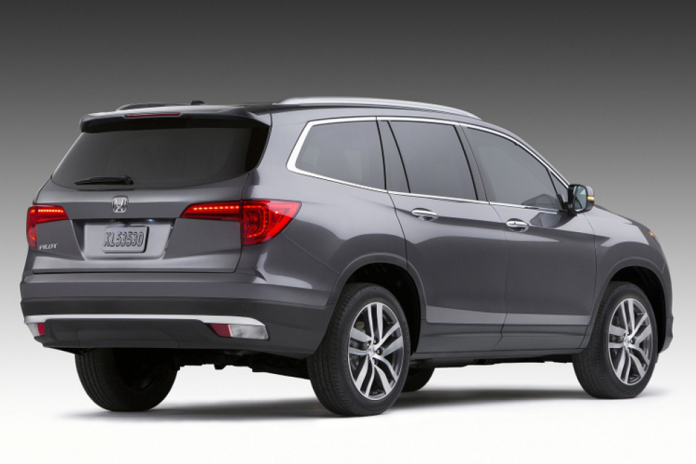 Honda Pilot 2015 внедорожник