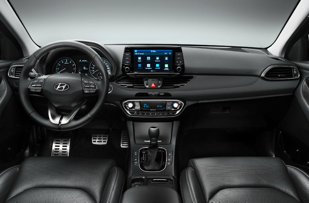 Салон Hyundai i30 хэтчбек 2017
