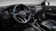   Kia Rio  / 