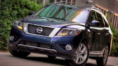   Nissan Pathfinder Mid