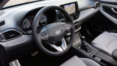   Hyundai i30 /  / 1.6 . / 130 .. / 