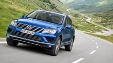   Volkswagen Touareg R-line