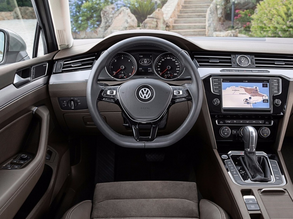 Фото Volkswagen Passat Variant
