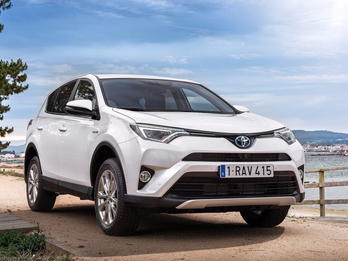 Toyota rav4 кроссовер