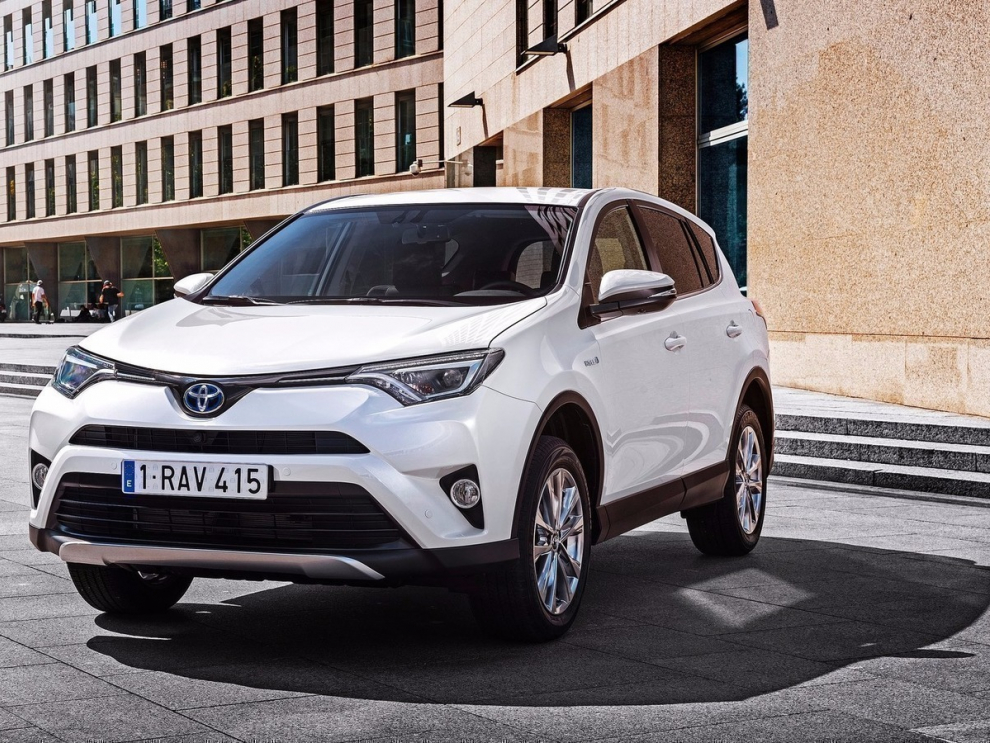 ���� Toyota RAV4
