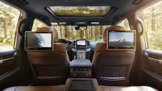   Toyota Land Cruiser 200  Safety (7 )