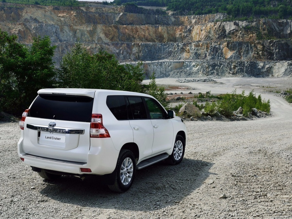  Toyota Land Cruiser Prado